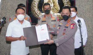 Izin Liga 1 dan Liga 2 Segera Terbit Izin Liga 1 dan Liga 2 Segera Terbit