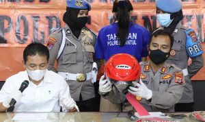 Polisi Tangkap Wanita Pengirim Satai yang Tewaskan Anak Pengemudi "ojol"