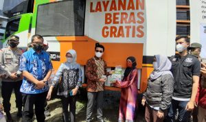 600 Warga di Rusunawa Baleendah Terbantu, Sahrul Gunawan Apresiasi Program Rice Truck