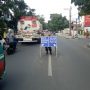 Kawasan Jalan Rajawali, Cimahi, lakukan penyekatan dengan memberi plang untuk hindari pengendara luar bandung untuk mudik dan mencegah penularan covid-19, di Kawasan Jalan Rajawali, Minggu (9/5) (Intan Aida/Jabar Ekspres)