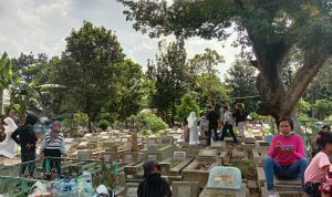 Komplek Pemakaman Kelurahan Maleer dan Gereja Diawasi Ketat Agar Terapkan Prokes