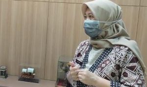 PPKM Darurat, Pelayanan Disdukcapil Cimahi Bisa Lewat Online Kepala Disdukcapil Cimahi, Ipah Latifah. (Intan Aida/Jabar Ekspres).