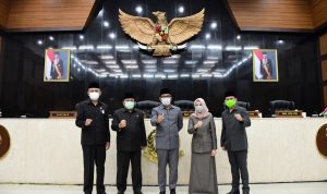 DPRD Jabar Tetapkan Dua Peraturan Daerah Terkait BPR