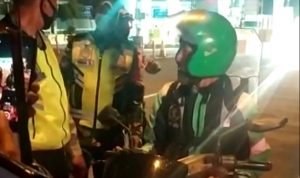 Nyasar Hingga Masuk Gerbang Tol Pasteur, Ojol Asal Cianjur Terjaring Penyekatan