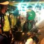 Nyasar Hingga Masuk Gerbang Tol Pasteur, Ojol Asal Cianjur Terjaring Penyekatan