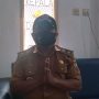 Kepala Desa (Kades) Cilayung, Dedeng Saefurohman saat ditemui Jabar Ekspres di tempat kerjanya, Selasa (25/5). Yanuar Baswata