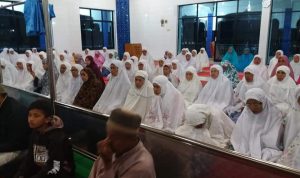 Innalilahi! Seorang penceramah meninggal saat berkhutbah Idul Fitri Innalilahi! Seorang penceramah meninggal saat berkhutbah Idul Fitri
