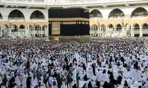 Belasan jemaah haji mengalami dehidrasi dan harus dilarikan kerumah sakit (ilustrasi)