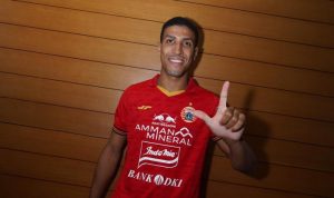 Bek Persija Jakarta, Yann Motta Pinto.