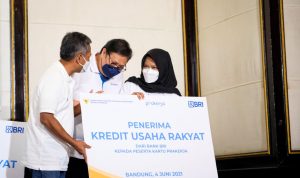 Esih, Nasabah BRI Alumni Kartu Pra Kerja yang Diapresiasi Oleh Menko Airlangga