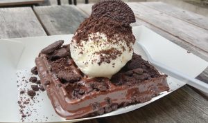 Penyuka Waffle, Kenalan Yuk Sama Waffle Murah Meriah di Kota Cimahi! Penyuka Waffle, Kenalan Yuk Sama Waffle Murah Meriah di Kota Cimahi!