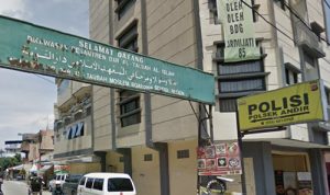 Ditanya Bagaimana Penanggulangan HIV/AIDS di Tempat Prostitusi Saritem, Camat Andir Bilang Tidak Tahu Plang Pondok Pesantren At Taubah di Jalan Saritem Kota Bandung