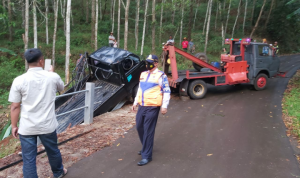 Kecelakaan di jalan Obyek Wisata Buricak Burinong Sumedang