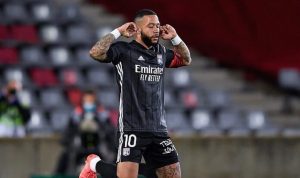 Pemain Lyon, Memphis Depay. (Twitter)