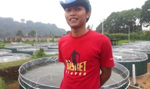 Bekali Ilmu Budidaya Ikan, Petani Milenial Cianjur Bertekad Membuka Lapangan Kerja di Kampungnya. Bekali Ilmu Budidaya Ikan, Petani Milenial Cianjur Bertekad Membuka Lapangan Kerja di Kampungnya.