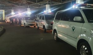 Penampakan ambulans yang mengantri area Rumah Sakit Hasan Sadikin (RSHS) Kota Bandung.