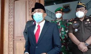 Pelaksana Tugas Wali Kota Cimahi, Ngatiyana. (Intan Aida/Jabar Ekspres)