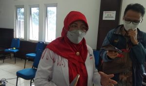Permintaan Plasma Darah Convalescent Meningkat, PMI Kota Bandung Sebut Masih Sulit Dapatkan Pendonor Kepala Unit Transfusi Darah (UTD) PMI Kota Bandung, Uke Muktimanah.