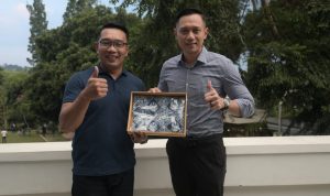 DPD Demokrat Jabar Terus Sosialisasikan AHY Jadi Pemimpin Nasional Ridwan Kamil (kiri) dan AHY (kanan).