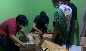 DIGELEDAH: Sejumlah barang sitaan, rokok ilegal berhasil digagalkan beredar petugas.