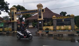 Kantor Kecamatan Cicalengka, Kabupaten Bandung, Selasa (22/6). (Yanuar Baswata/Jabar Ekspres)