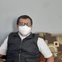 PLT Camat Baleendah, Teguh Purwayadi saat diwawancara di Kantor Kecamatan, Rabu (23/6). (Yully S Yulianty/Jabar Ekspres)