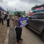 Anggota Satlantas Polresta Bandung mengajak masyarakat agar selalu menerapkan prokes. (Ilustrasi/Yully S Yulianty/Jabar Ekspres)
