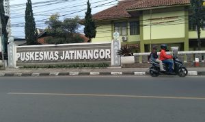 Puskesmas Jatinangor di Desa Hegarmanah, Kecamatan Jatinangor, Kabupaten Sumedang pada Selasa (29/6). (Yanuar Baswata.Jabar Ekspres)