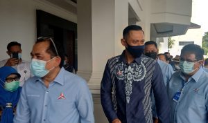 Ketum Demokrat Sambangi DPRD Jabar, Sapa Pegawai Non ASN