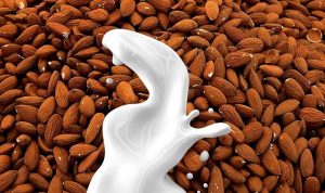Selain Rendah Kalori, Ini Manfaat Susu Almond yang Perlu Kamu Ketahui