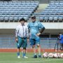 Pelatih Persib Ingin Pemain Bisa Kumpul Secepatnya