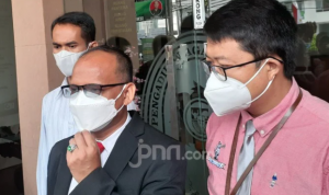 Tim Kuasa Hukum Larissa Chou. Foto: Firda Junita/JPNN.