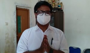 Sekretaris Desa Margaluyu, Ryan Syaifurrakhman saat ditemui di tempat kerjanya, Rabu (2/6). Yanuar Baswata