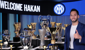 Hakan Calhanoglu Berlabuh ke Inter Milan, Walter Zenga Penasaran Alasannya Pemain Inter Milan, Hasan Calhanoglu. (Inter.it)