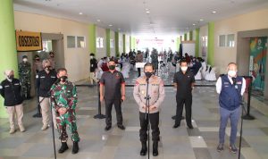 Sambut Hari Bhayangkara ke-75, Polda Jabar dan Kodam III/ Siliwangi Gelar Vaksinasi Massal, Sasar 5000 Peserta vaksinasi massal polda kodam