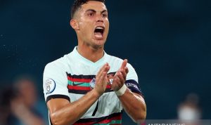 ronaldo sepatu emas euro 2020