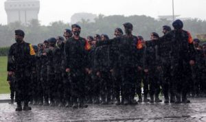 Polisi Kerahkan 3.385 Personel Gabungan untuk Amankan Demo "Jokowi End Game" Polisi Kerahkan 3.385 Personel Gabungan untuk Amankan Demo "Jokowi End Game"