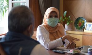 Realisasi Serapan Anggaran Insentif Nakes Baru 58.18 Persen Kepala Badan Pengelolaan Keuangan dan Aset Daerah (BPKAD) Provinsi Jabar Nanin Hayani Adam