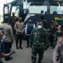 Panglima Kodam III Siliwangi bersama Polda Jabar meninjau pelaksanaan PPKM Mikro