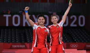 Pebulutangkis ganda putri Indonesia Pasangan Greysia Polii Apriyani Rahayu maju ke babak final