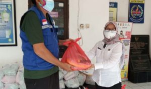 Pemkot Depok Beri Bantuan untuk Warga yang Melakukan Isoman Pemkot Depok Beri Bantuan untuk Warga yang Melakukan Isoman