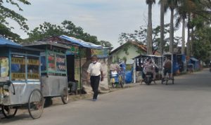 Lingkungan Kelurahan Rancaekek Kencana, Kecamatan Rancaekek, Kabupaten Bandung pada Rabu (14/7). (Yanuar Baswata/Jabar Ekspres)