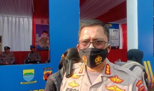 Kabid Humas Polda Jabar, Kombes Pol Erdi A Chaniago, pada saat di GT Pasteur, Kamis (15/7).