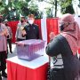 Kepala Satuan Kepolisian Republik Indonesia (Kapolri) Jenderal Listyo Sigit Prabowo (kiri).