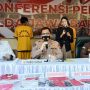 Konferensi pers kasus penimbunan obat Covid-19 yang dilaksanakan oleh Polda Jabar, Rabu (21/7). (Sandi Nugraha/Jabar Ekspres)