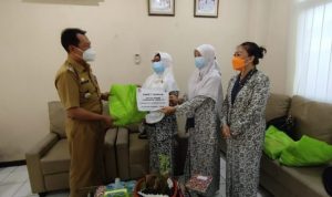 IBI Salurkan Bantuan Sembako kepada Warga Terdampak Pandemi