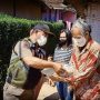 Penyaluran bantuan dari Kecamatan Cikancung, Kabupaten Bandung kepada warga, beberapa waktu lalu.
