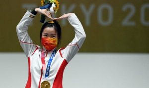 Atlet China Raih Emas Pertama di Olimpiade Tokyo