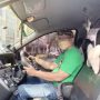 Jadi Sopir Taksi Online Kala Pandemi: Berikan Oksigen ke Penumpang Hingga Bantu Persalinan di Mobil