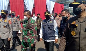 Hari Pertama PPKM Darurat di Bandung, Pasteur dan Pasir Koja Sepi Wakil Gubernur Jabar, Kapolda Jabar, Pangdam Siliwangi, Kepala Kejati Jabar. Foto : Boy Darmawan / Jabar Ekspres.